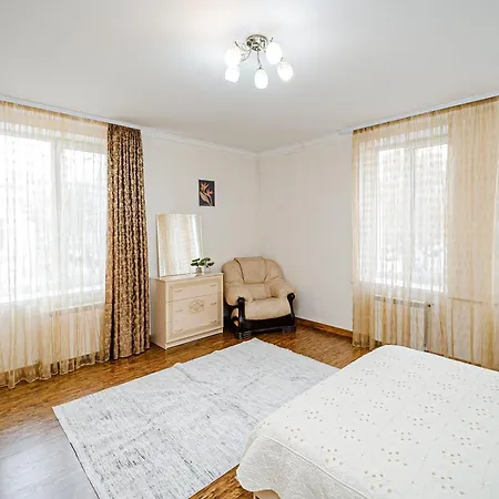 Center Retreat 3br Apartment! Apartment