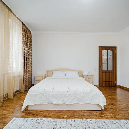 Center Retreat 3br Apartment! Apartment *